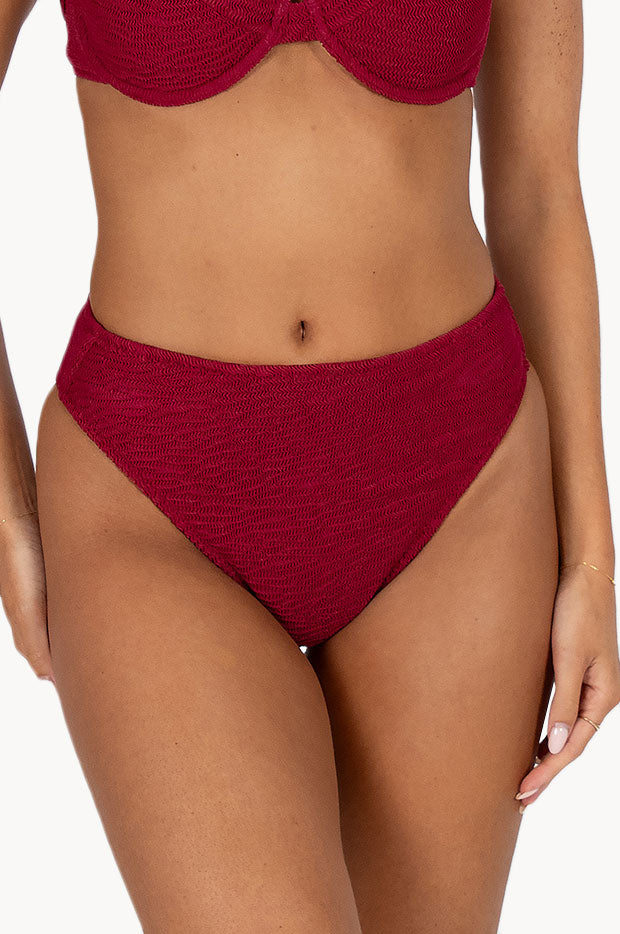 Ibiza High Leg Pant
