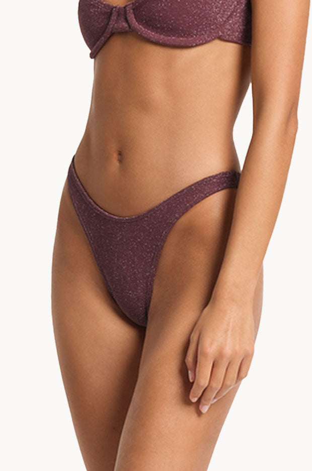 Lurex Scene Brief